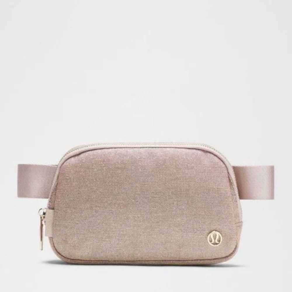 Lululemon Everywhere Belt Bag 1L Glitter